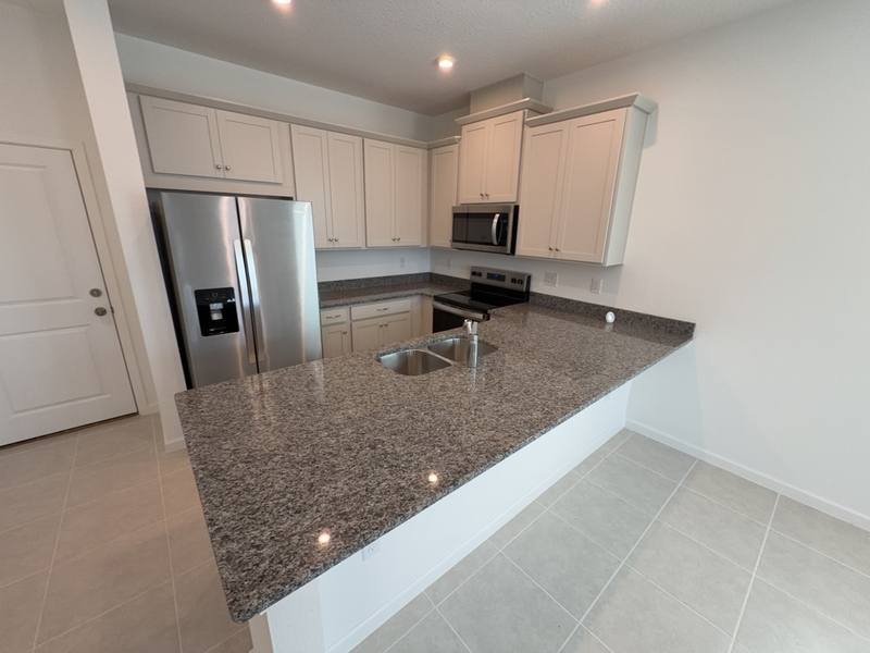 Townhouse for rent at 4216 Sadler Rd, Apopka, FL 32712