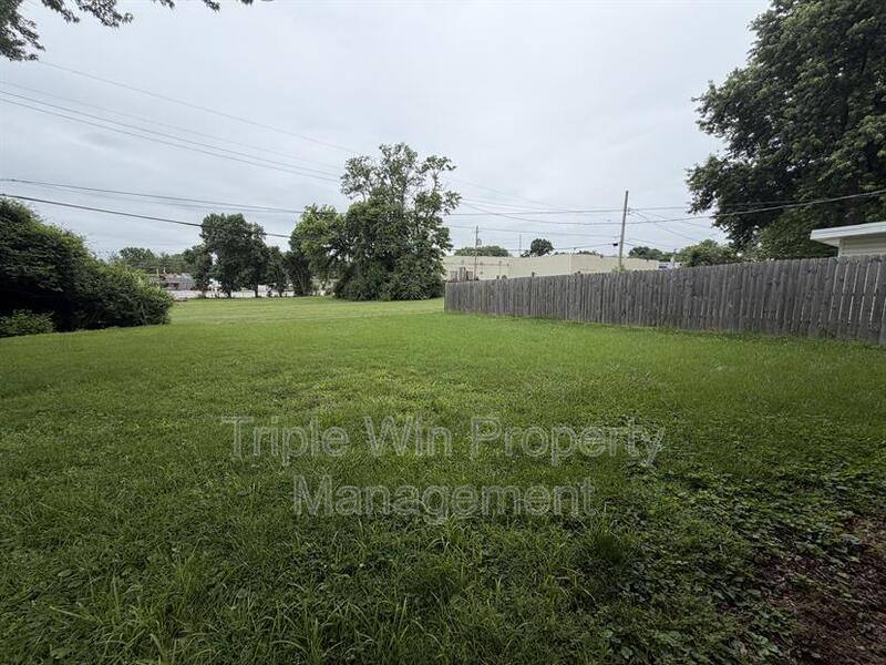 House for rent at 10 St Celeste, Florissant, MO 63031