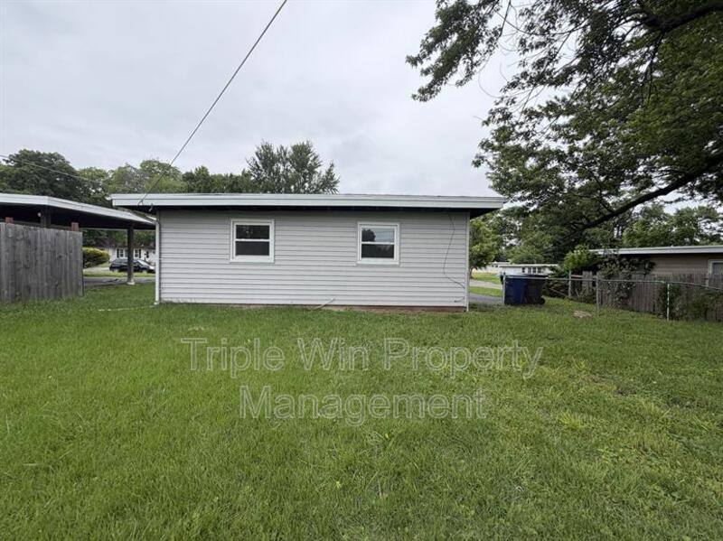 House for rent at 10 St Celeste, Florissant, MO 63031