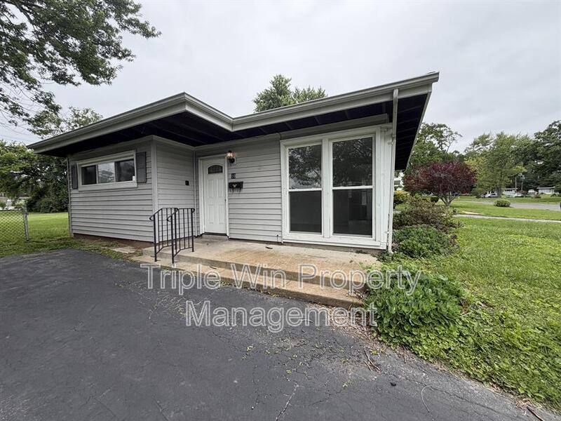 House for rent at 10 St Celeste, Florissant, MO 63031