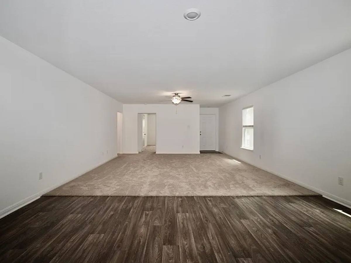 House for rent at 136 Maywood Lane, Jarrell, TX 76537