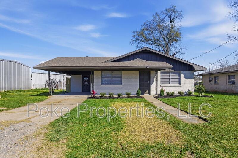 House for rent at 628 Urban St, Sulphur, LA 70663