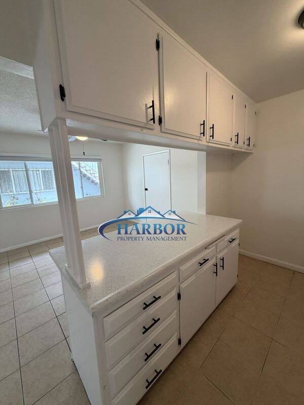 Apartment for rent at 22327 Moneta Ave #1, Carson, CA 90745