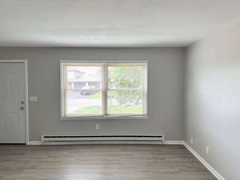 Townhouse for rent at 2030 Kevin Dr, Montgomery, IL 60538