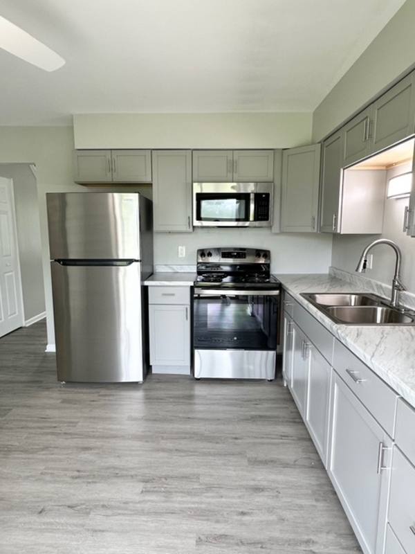 Townhouse for rent at 2030 Kevin Dr, Montgomery, IL 60538
