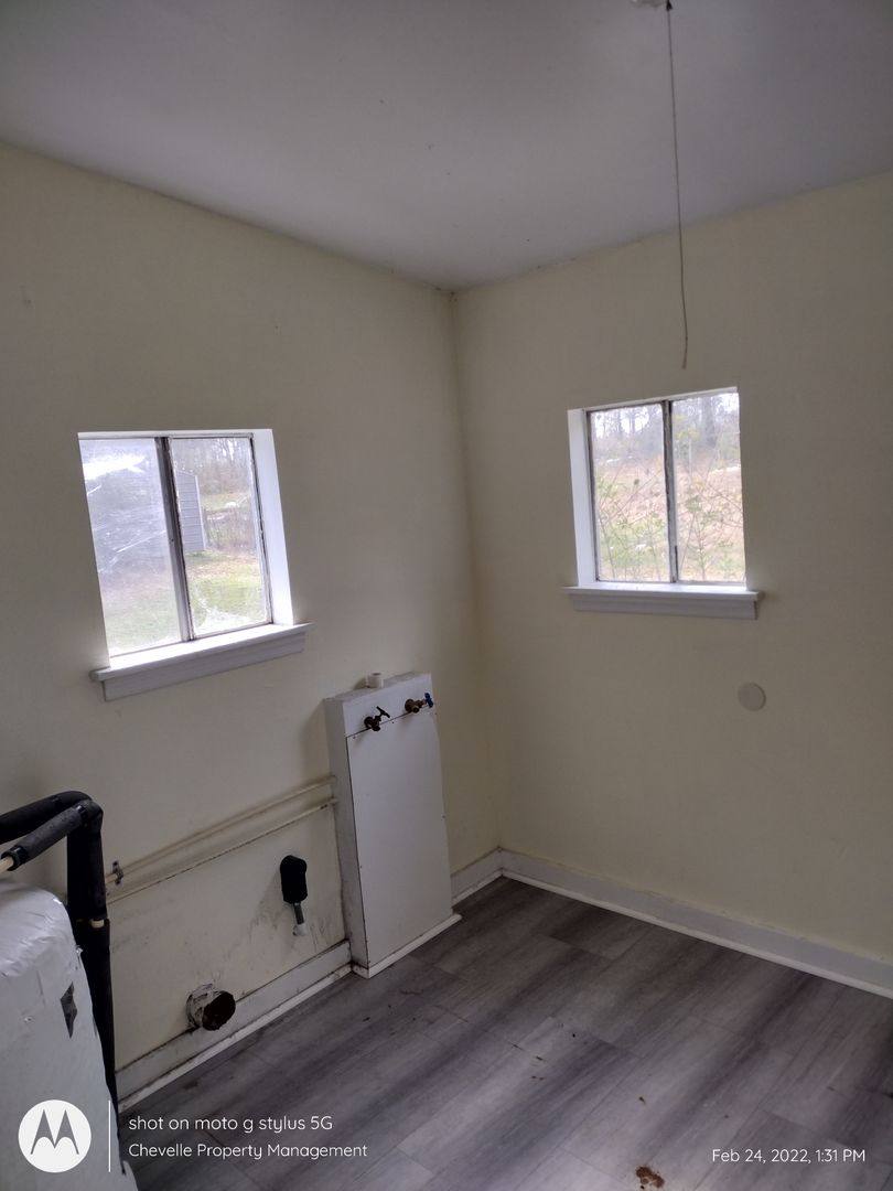 Apartment for rent at 180 Pine St, Winnsboro, SC 29180