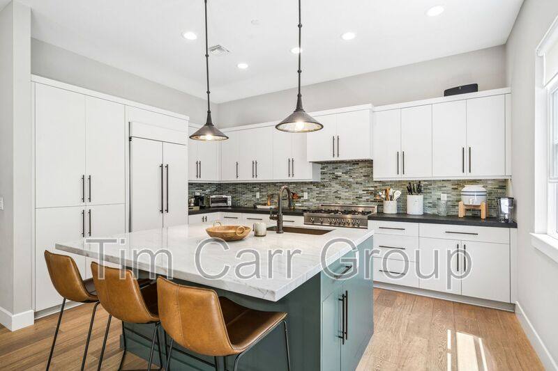 House for rent at 268 Palmer St, Costa Mesa, CA 92627