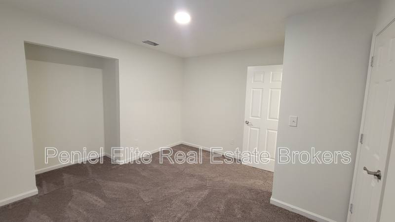 Apartment for rent at 3206 Diamond Bluff, Union City, GA 30291