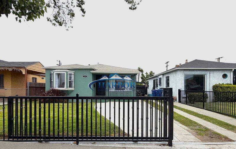 House for rent at 239 E 90th St, Los Angeles, CA 90003