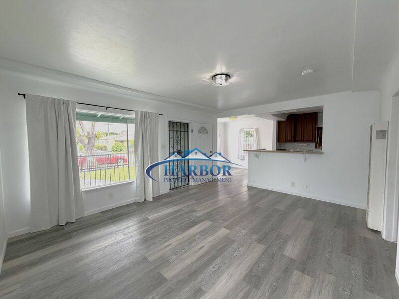 House for rent at 239 E 90th St, Los Angeles, CA 90003
