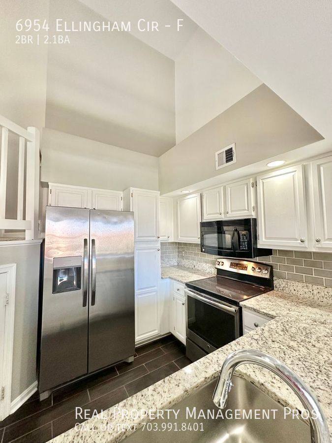 Condo for rent at 6954 Ellingham Circle #F, Alexandria, VA 22315