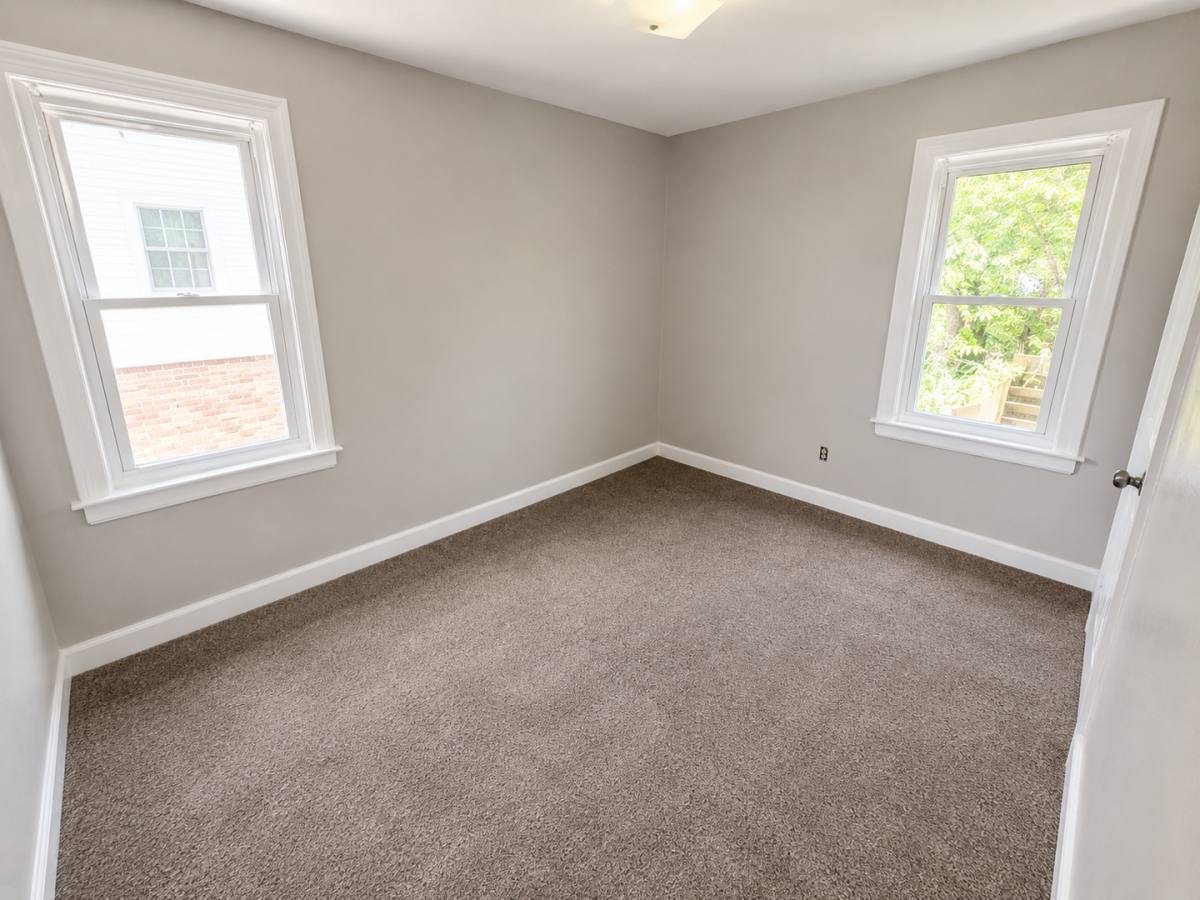 Apartment for rent at 15340 Hartwell, Detroit, MI 48227