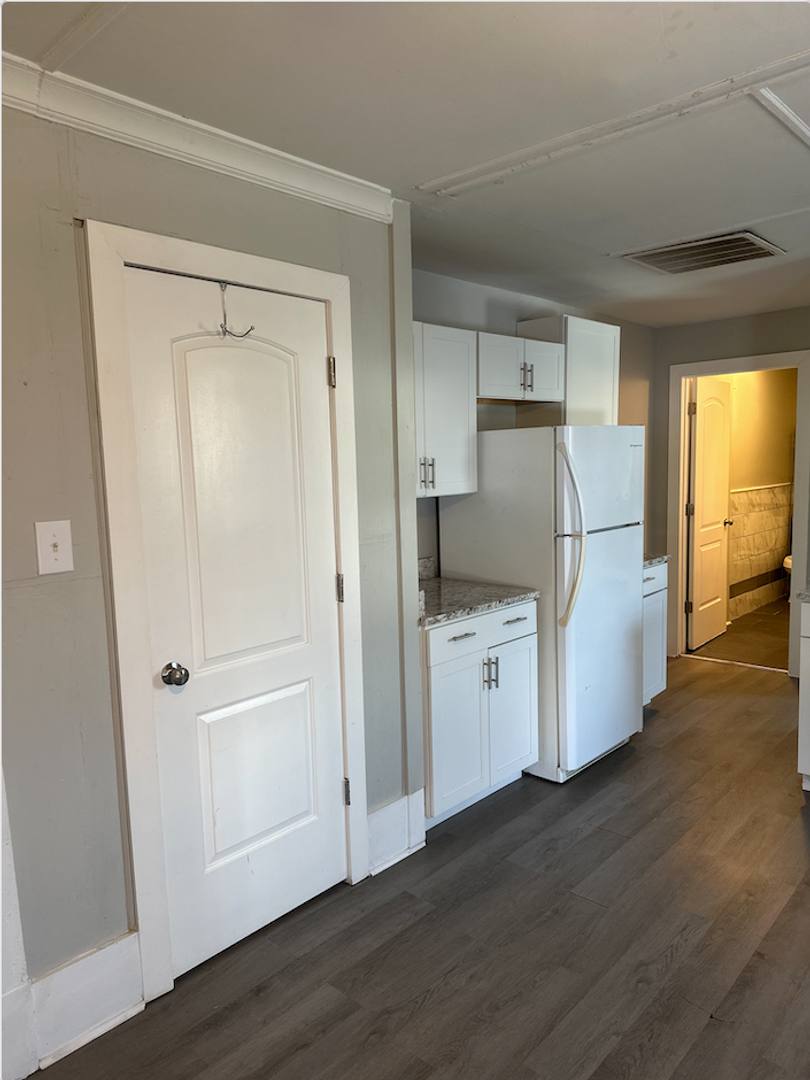 Apartment for rent at 18 Calloway St #4, Winchester, KY 40391