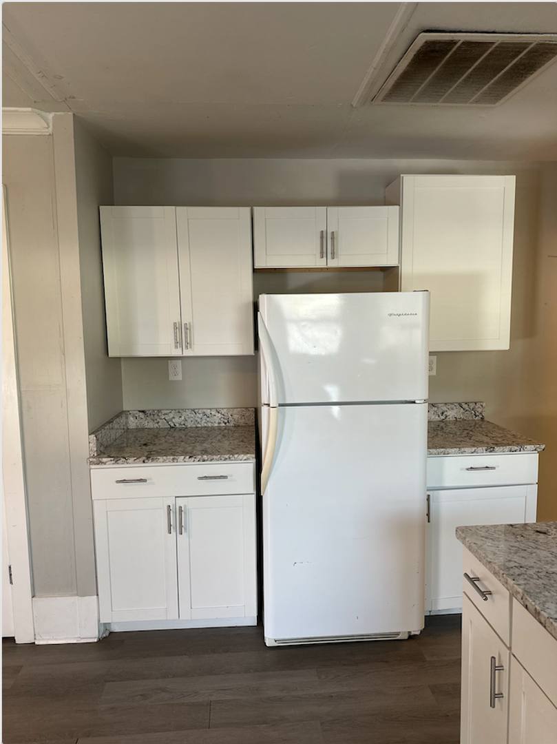 Apartment for rent at 18 Calloway St #4, Winchester, KY 40391