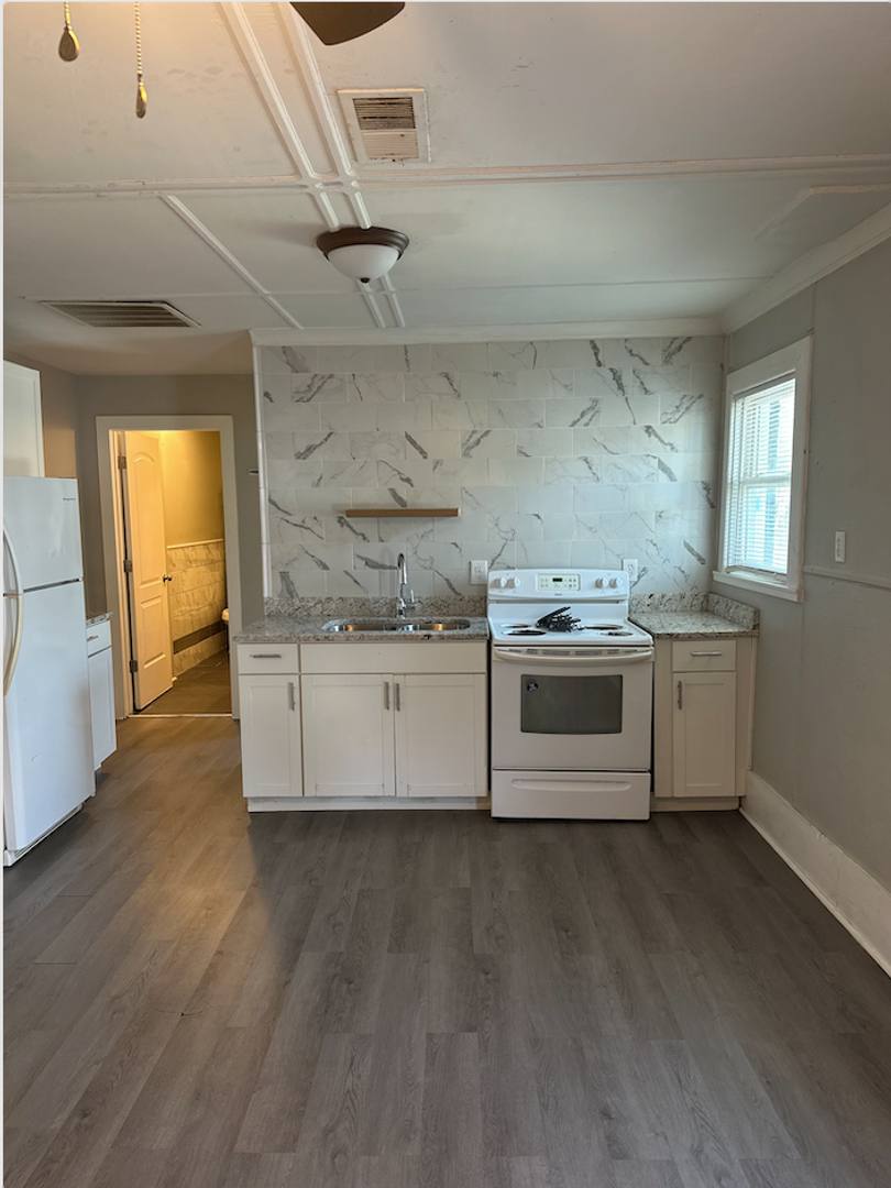 Apartment for rent at 18 Calloway St #4, Winchester, KY 40391