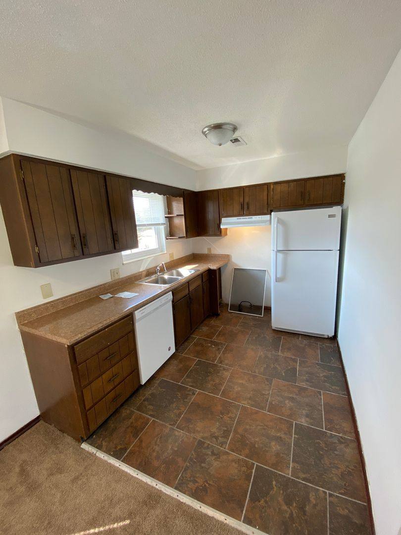 Apartment for rent at 121 E Rodney, Cape Girardeau, MO 63701