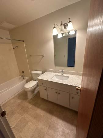 Apartment for rent at 1945 Berkeley Way #327, Berkeley, CA 94704