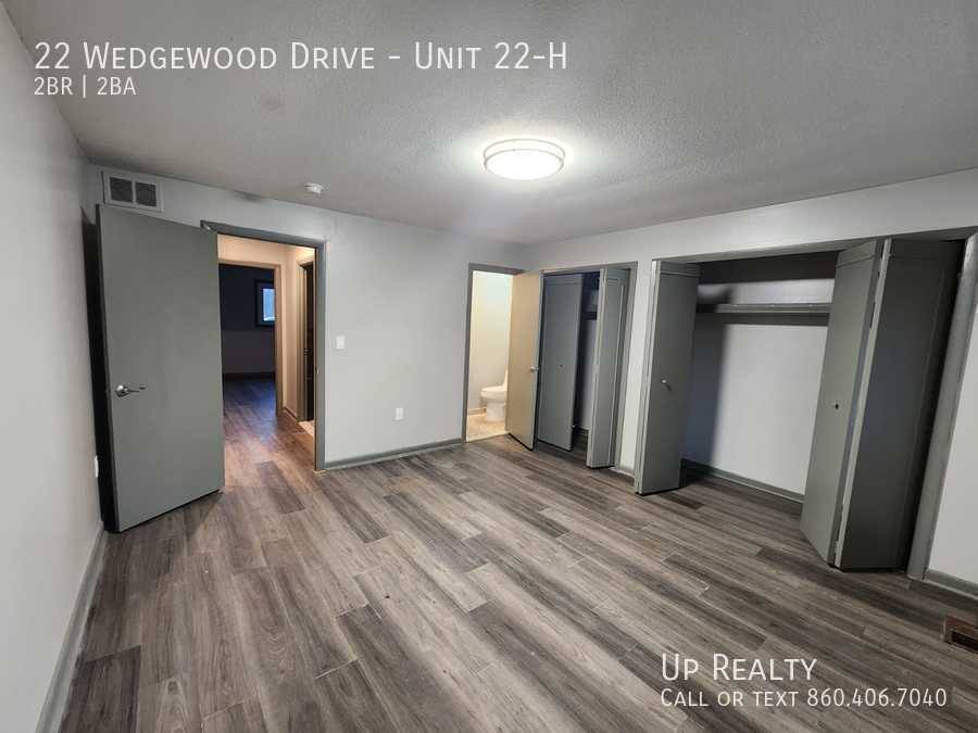 Apartment for rent at 22 Wedgewood Dr #22-H, Bloomfield, CT 06002