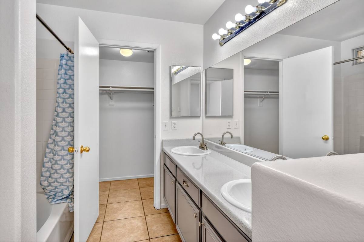 House for rent at 5683 Halvern Ave, Las Vegas, NV 89110