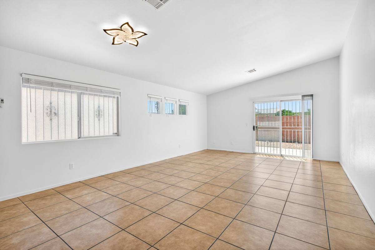 House for rent at 5683 Halvern Ave, Las Vegas, NV 89110