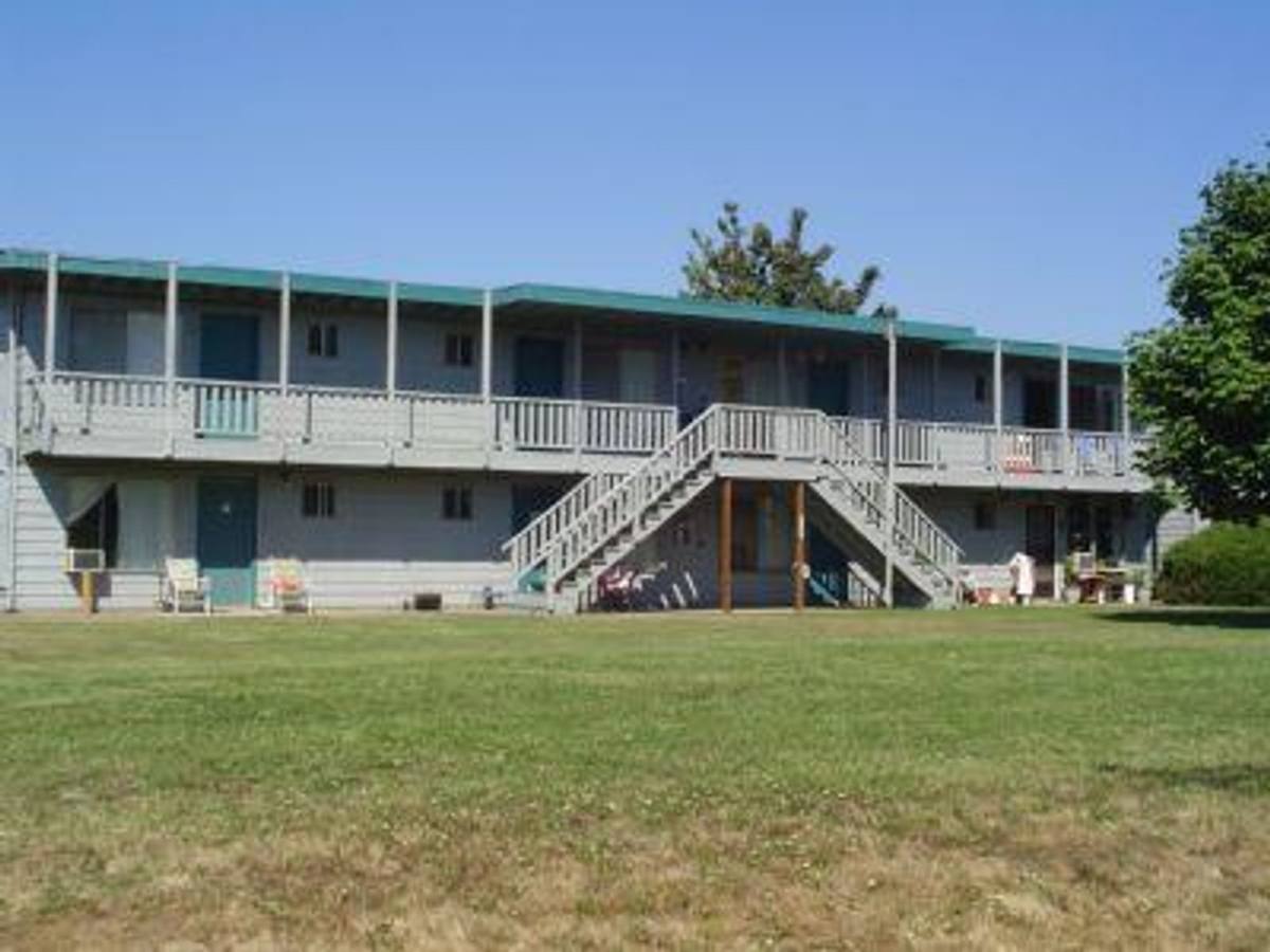 Apartment for rent at 4580 Aster St, Springfield, OR 97478