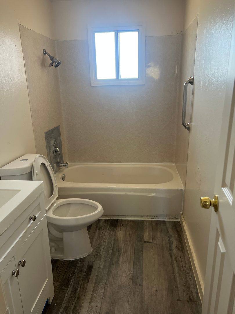 Apartment for rent at 4580 Aster St, Springfield, OR 97478