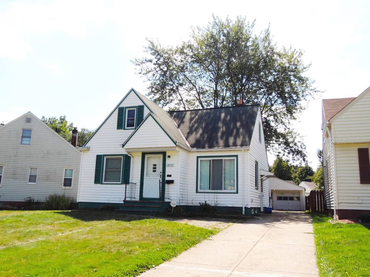 House for rent at 18512 Lewis Dr, Maple Heights, OH 44137