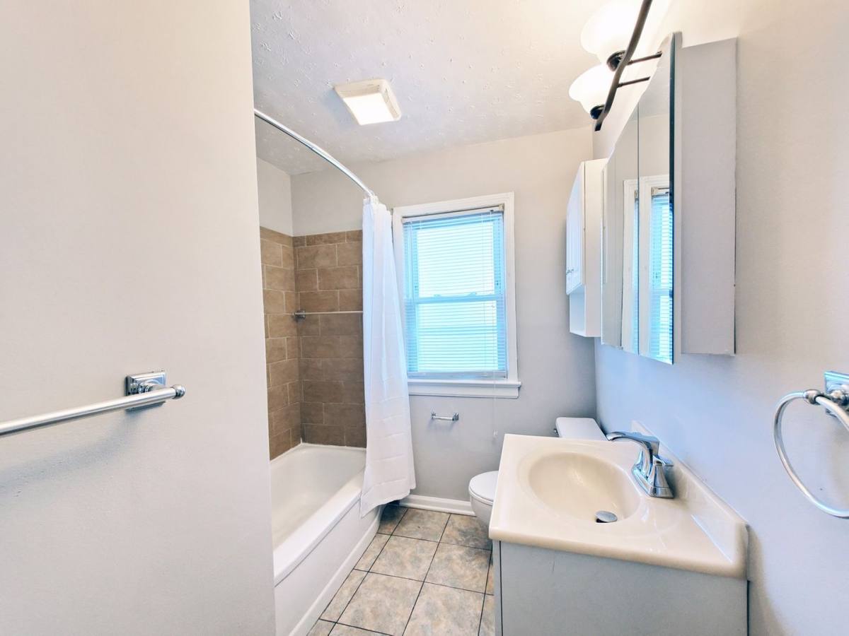 House for rent at 18512 Lewis Dr, Maple Heights, OH 44137