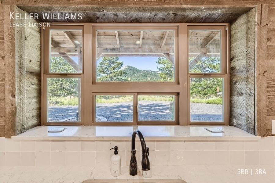 House for rent at 9170 Frank Rd, Larkspur, CO 80118