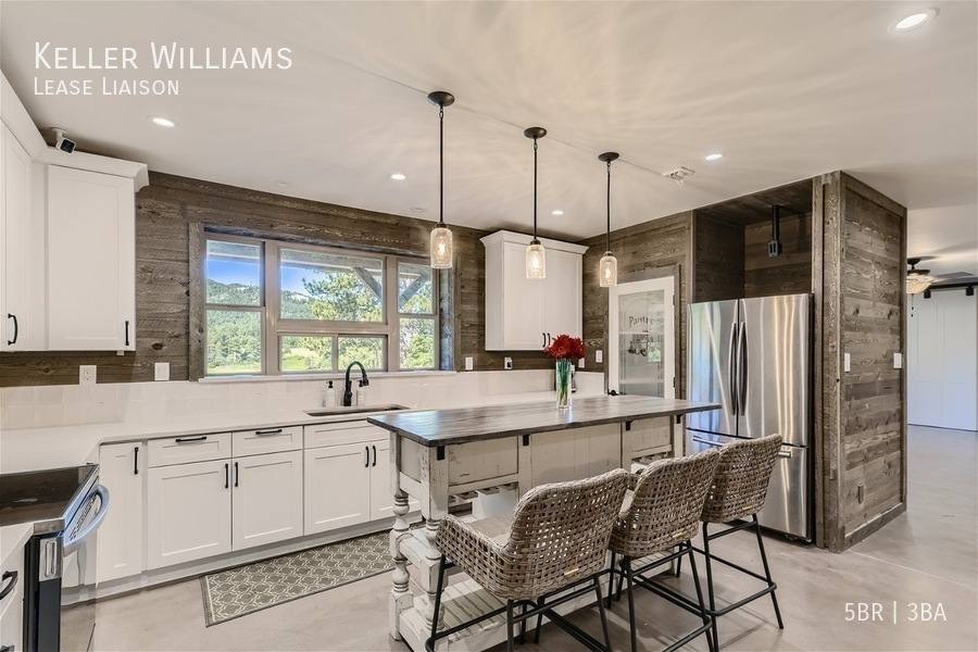 House for rent at 9170 Frank Rd, Larkspur, CO 80118