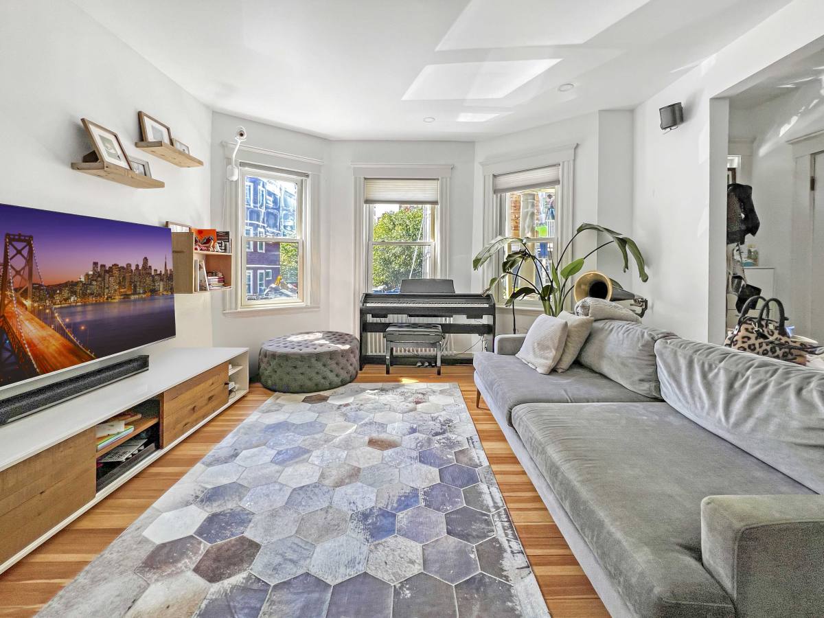 Apartment for rent at 11 1 2 Centre St #1, Cambridge, MA 02139