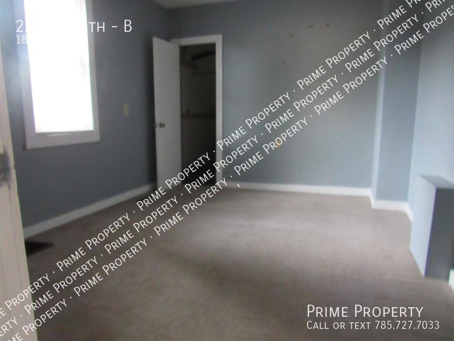 223 N Tenth #B, Salina, KS 67401 - Apartment for Rent - Image 3