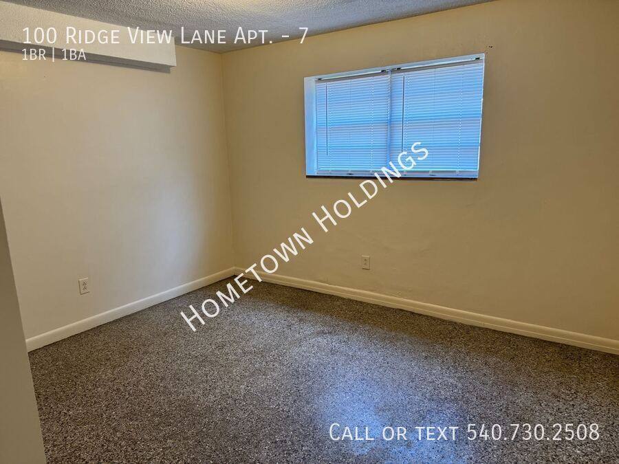Apartment for rent at 100 Ridge View Lane #7, Bassett, VA 24055