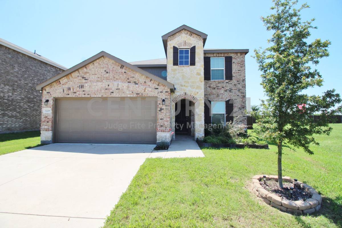 House for rent at 1229 Autumn Mist Lane, Forney, TX 75126