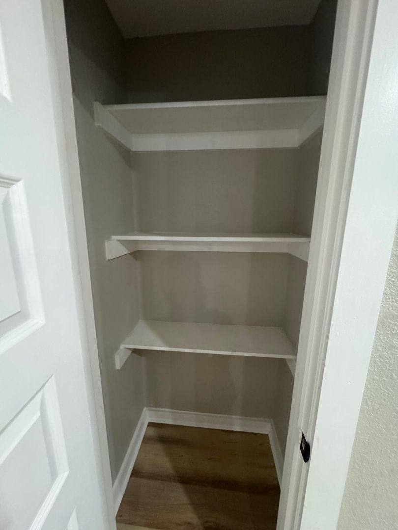 Apartment for rent at 3802 Hollis Dr, Van Buren, AR 72956