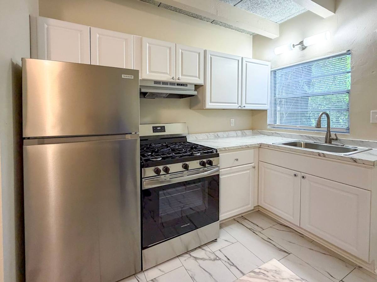 Apartment for rent at 217-219 NW 3rd Ave, Gainesville, FL 32601