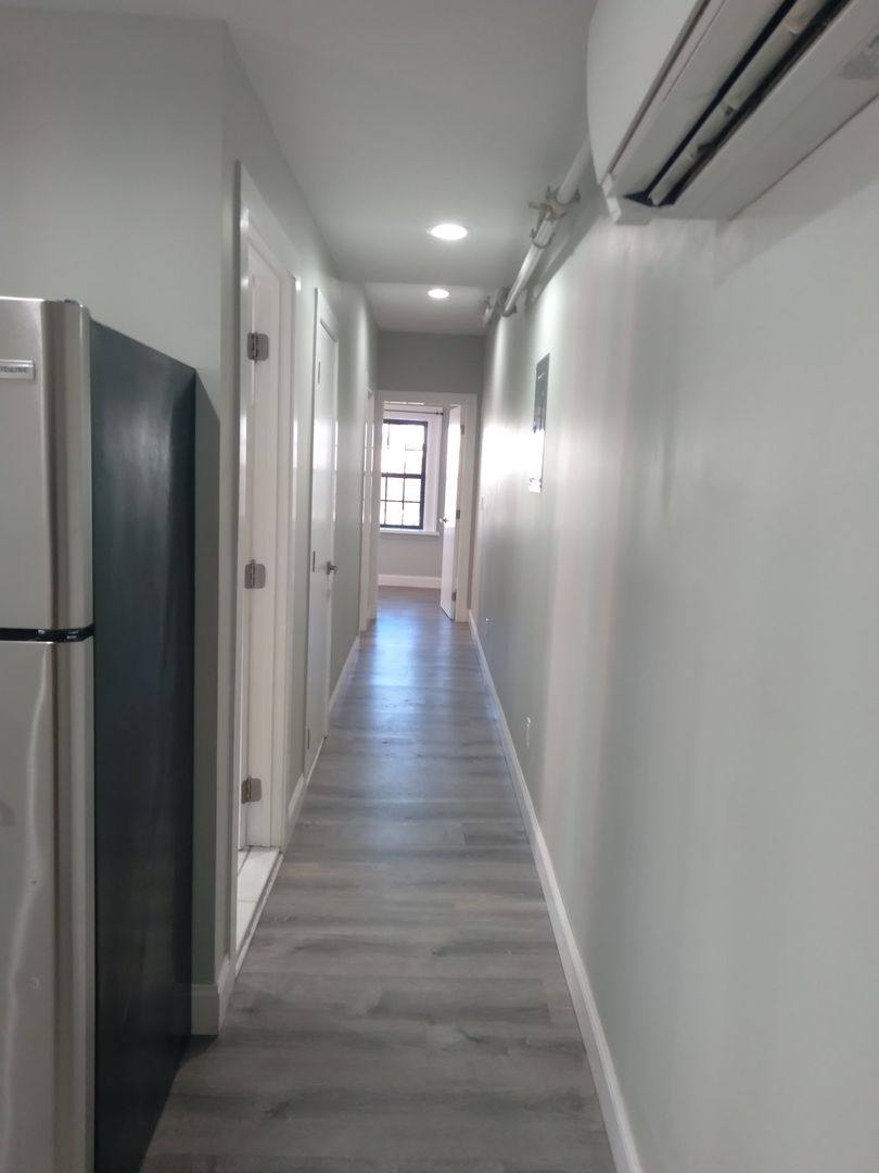 Apartment for rent at 140 Hamilton St, Albany, NY 12207