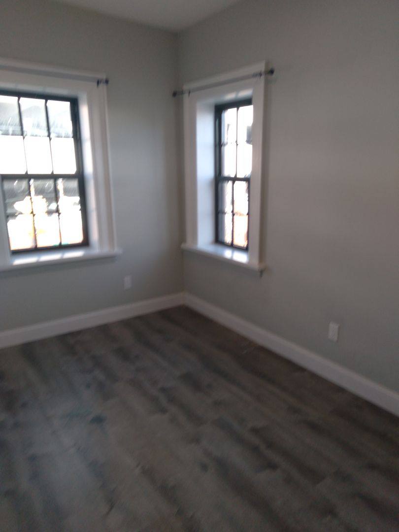 Apartment for rent at 140 Hamilton St, Albany, NY 12207