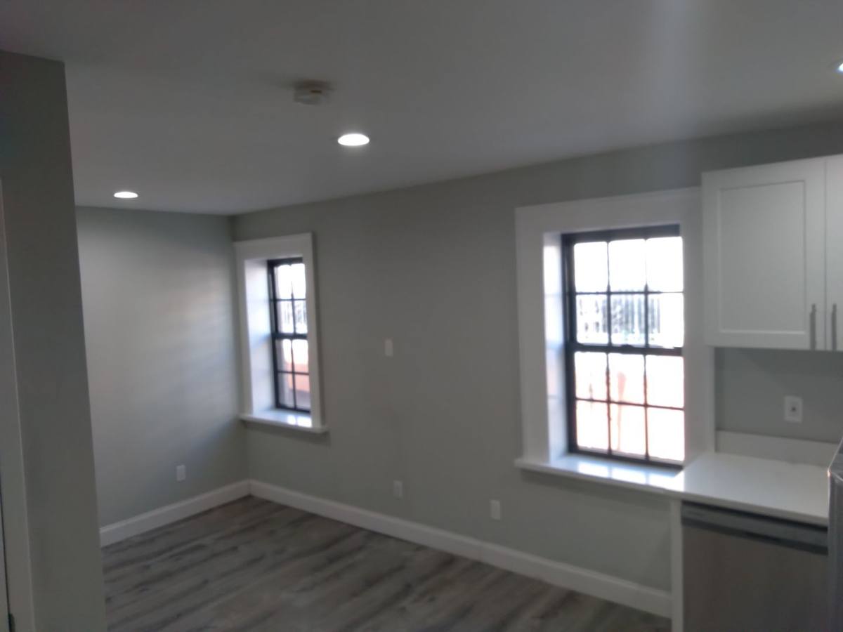 Apartment for rent at 140 Hamilton St, Albany, NY 12207