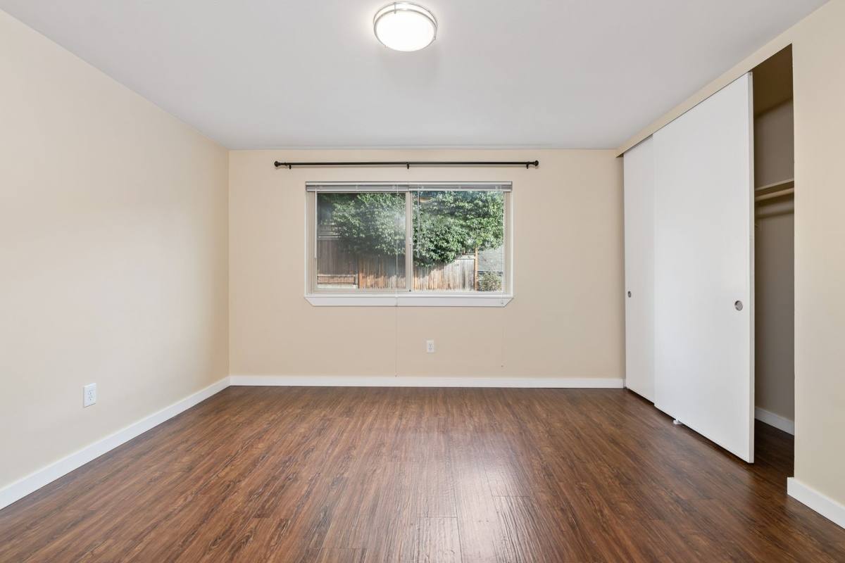 Apartment for rent at 1000 E Aloha St, Seattle, WA 98102