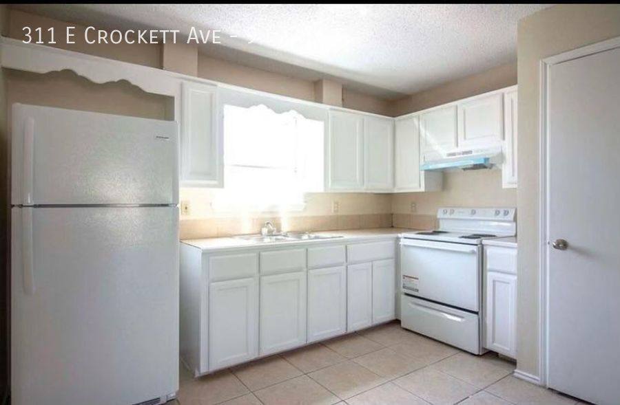 Apartment for rent at 311 E Crockett Ave #9, Alamo, TX 78516