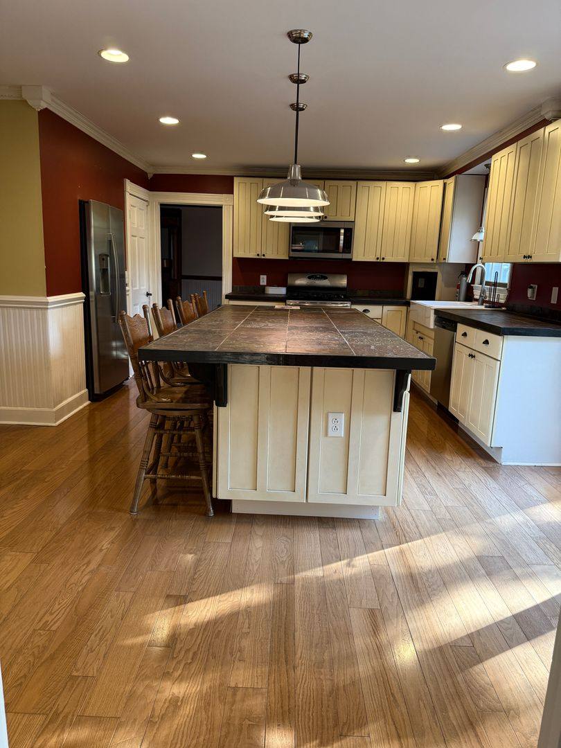 House for rent at 810 Lizbeth Dr, Johnson City, TN 37604