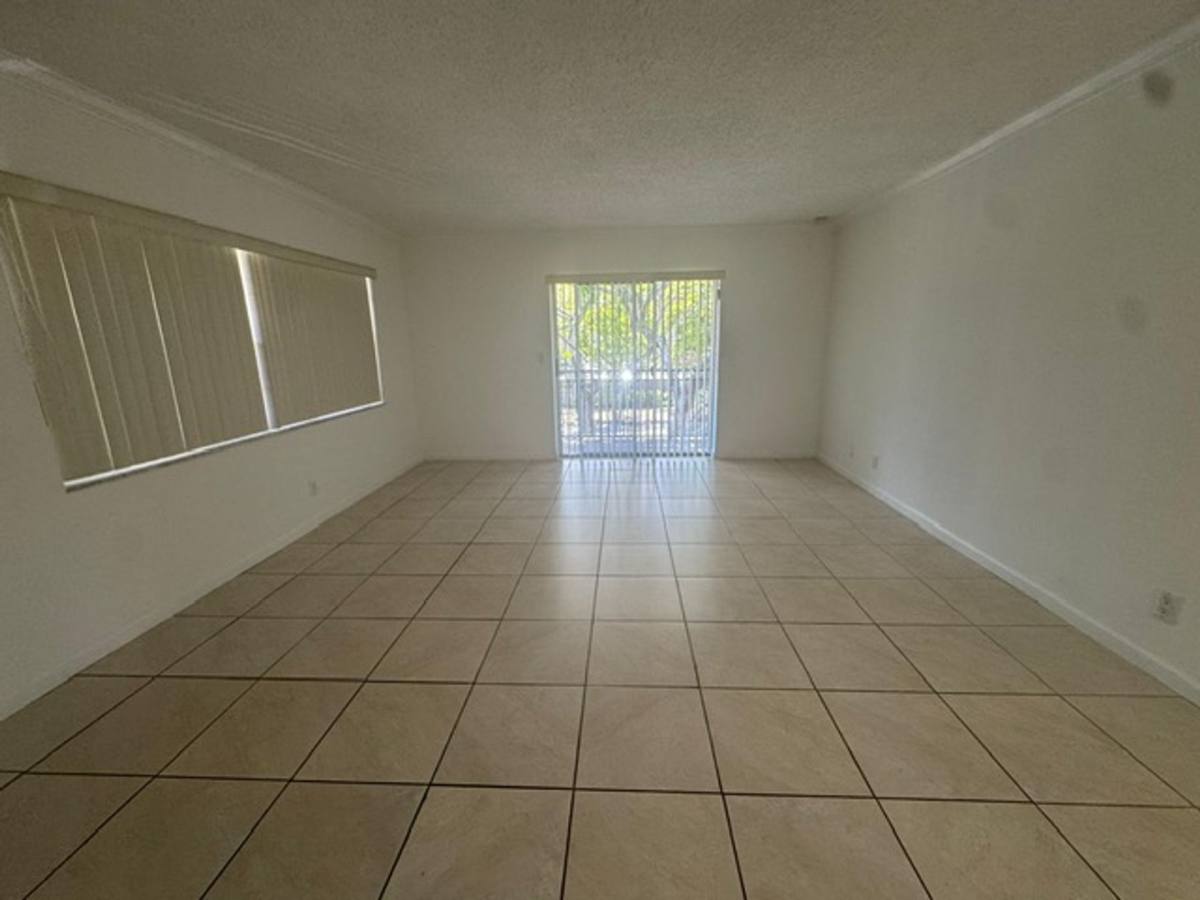 Apartment for rent at 3501 Tyler St, Hollywood, FL 33021