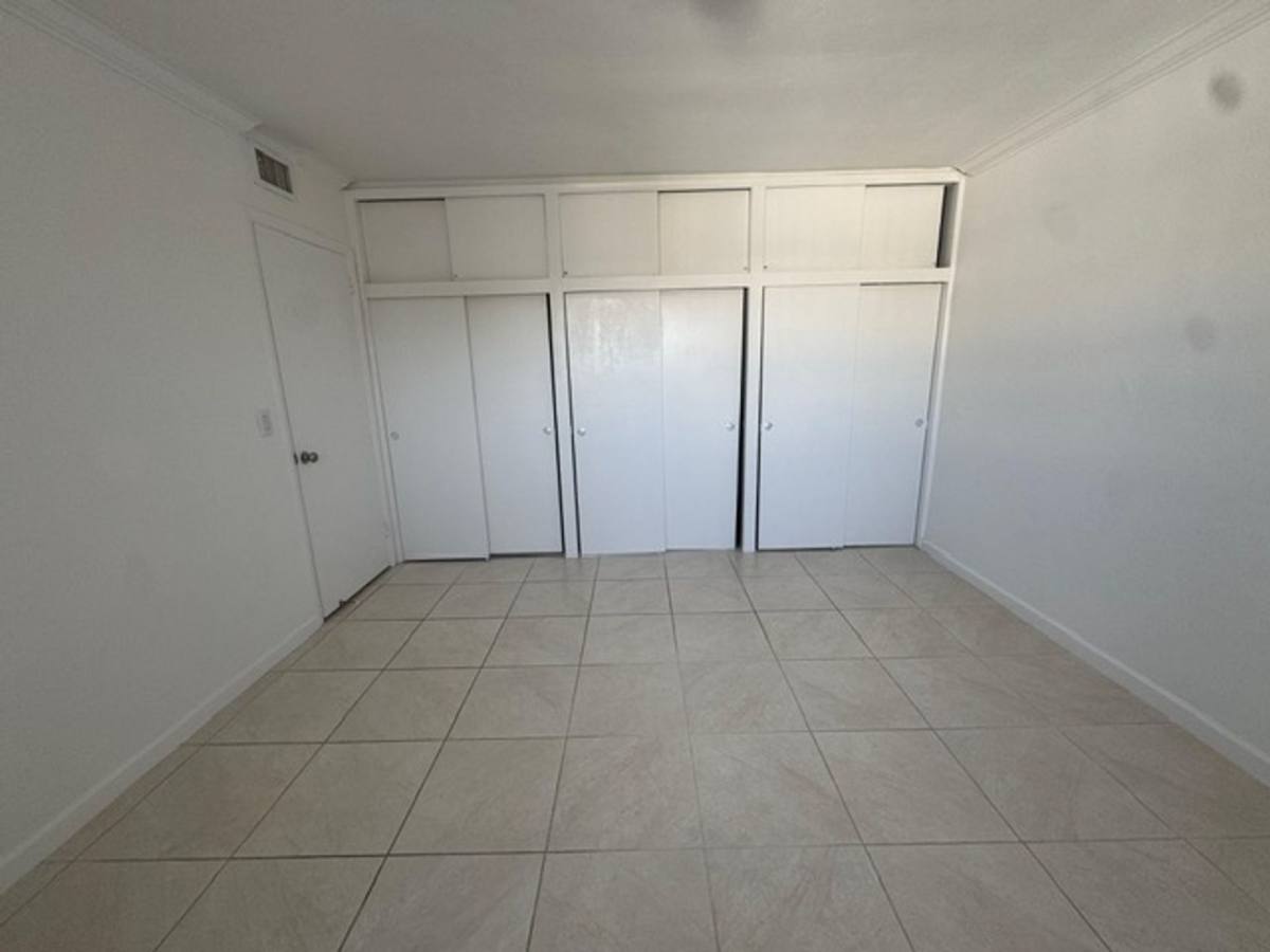 Apartment for rent at 3501 Tyler St, Hollywood, FL 33021