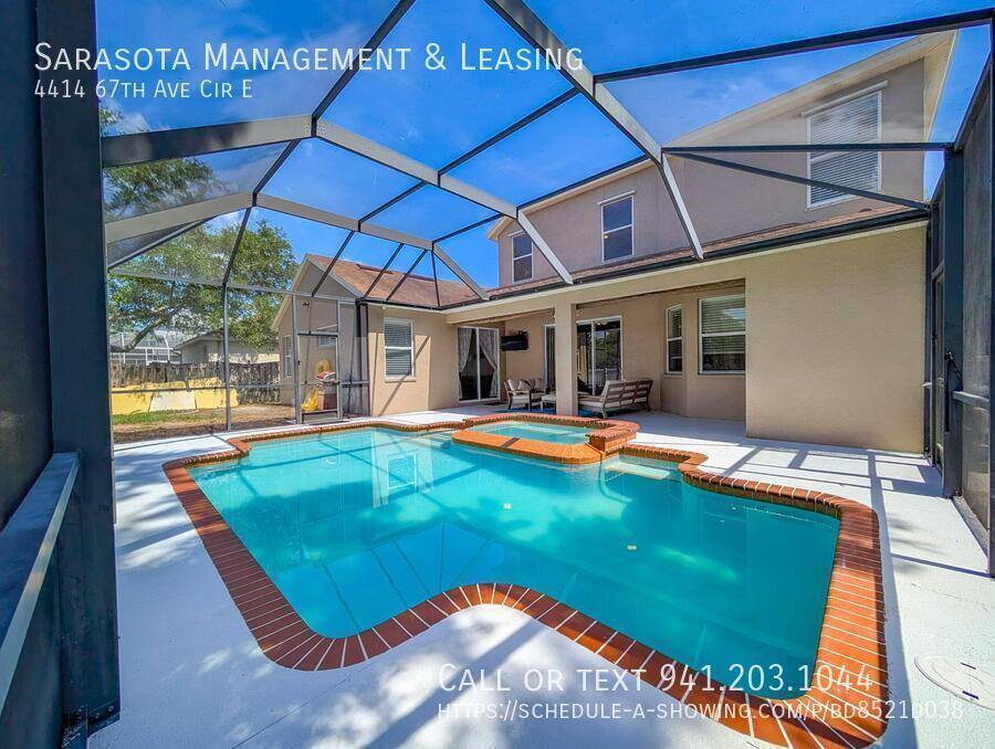 House for rent at 4414 67th Ave Circle E, Sarasota, FL 34243