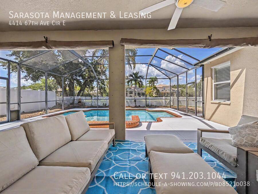 House for rent at 4414 67th Ave Circle E, Sarasota, FL 34243