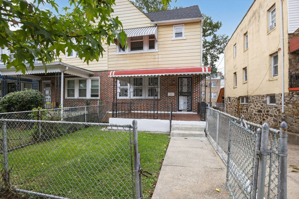 House for rent at 5446 Narcissus Ave, Baltimore, MD 21215