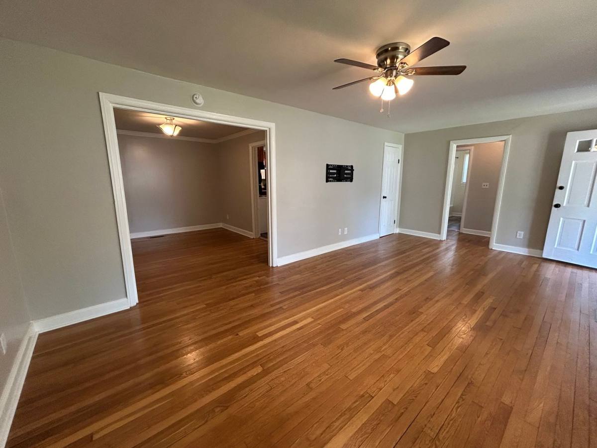 House for rent at 611 Woodvale Ave, Chattanooga, TN 37411