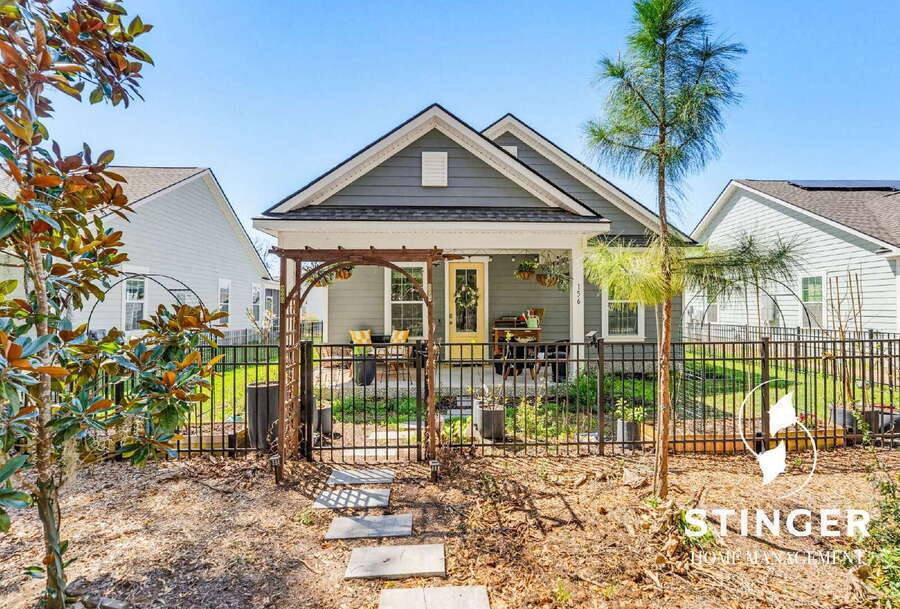 House for rent at 156 Baynard Rd, Beaufort, SC 29906