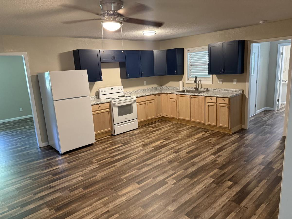 House for rent at 327 Curia Creek Lane, Cave City, AR 72521